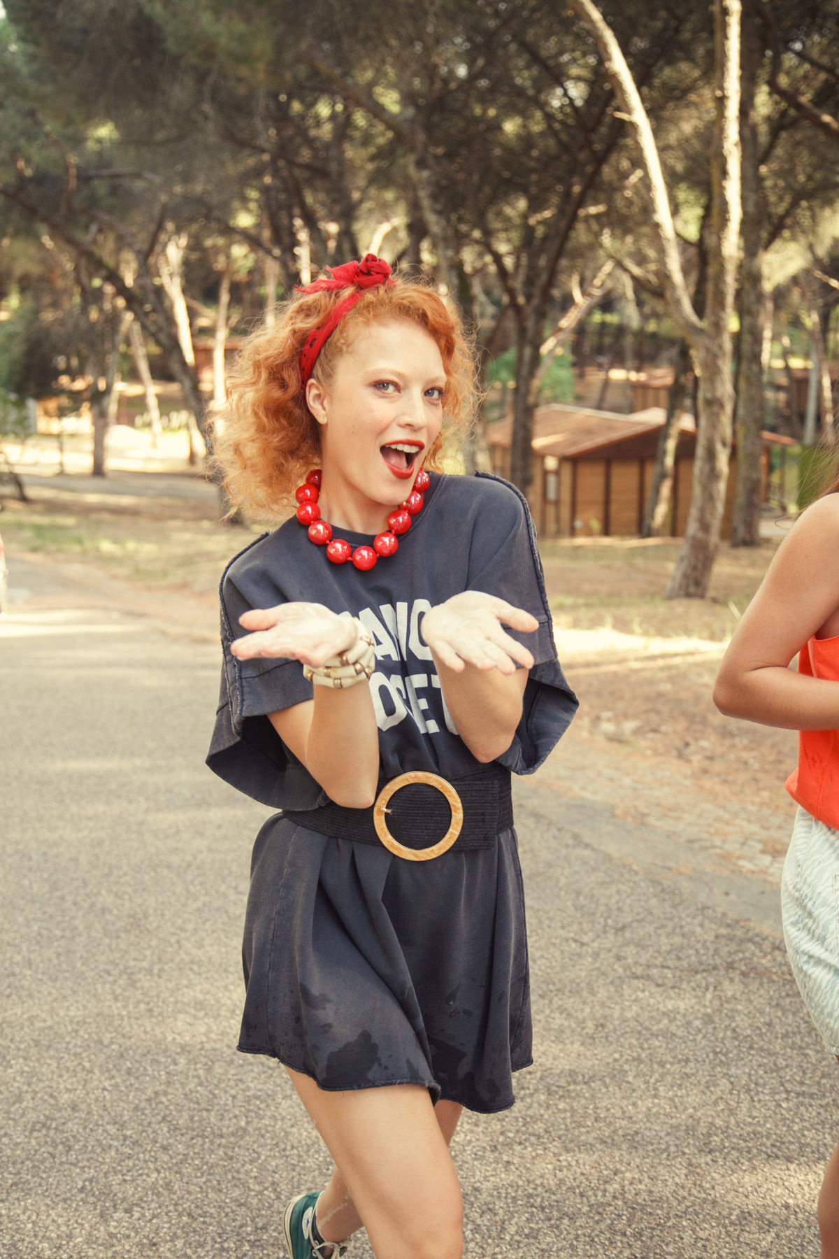 Sukienka z nadrukiem „dance society” 6